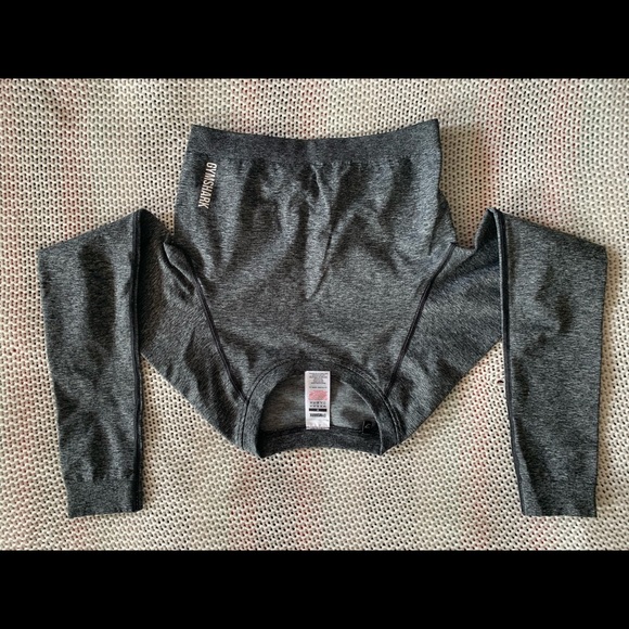 Gymshark Adapt Long Sleeve Crop Top - Picture 3 of 7